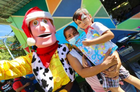 Tejido Social organiza fiesta navideña en el Reparto San José en Soyapango