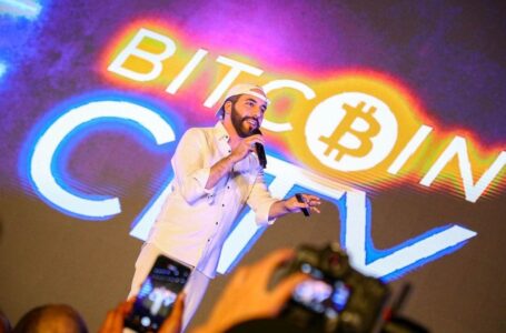 Nayib Bukele respondió al economista Peter Schiff quien le cuestionó sobre las últimas compras realizadas en Bitcoin