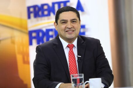 Javier Argueta: “Arena y FMLN financiaron las marchas”