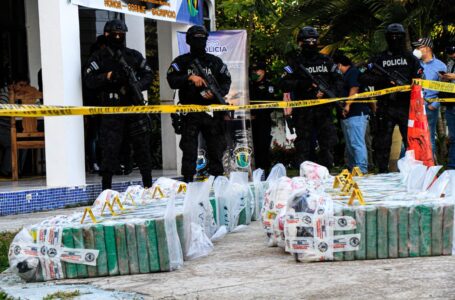 Gobierno de Bukele da nuevo golpe a narcotráfico al incautar 500 kg de cocaína