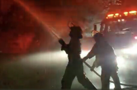 Bomberos atienden incendio en las proximidades de ciudadela Don Bosco
