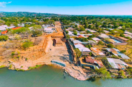 Obras Públicas avanza con la construcción de puente en zona fronteriza con Guatemala