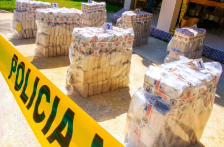 Gobierno de Bukele da nuevo golpe al narcotráfico con incautación de 300 kilos de cocaína