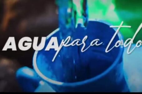 Alcalde de Zaragoza lleva agua potable a familias de comunidades