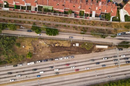 Inicia construcción de dos retornos en bulevar Monseñor Romero