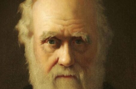 Un día como hoy muere Charles Darwin, padre de la Teoría de la Evolución