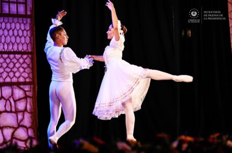 Ballet Nacional de El Salvador resalta esta noche en el Teatro Presidente
