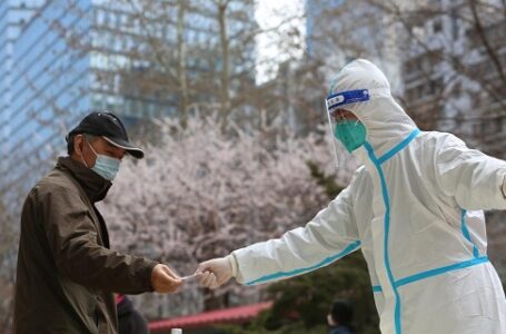 Shangái registra 39 fallecidos por COVID-19 el sábado, la cifra más alta en la pandemia