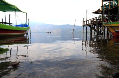Medio Ambiente en alerta por cianobacterias filamentosas en lago de Coatepeque