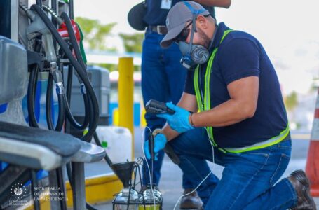 Técnicos de Hidrocarburos y Minas verificaron gasolineras de Chalatenango