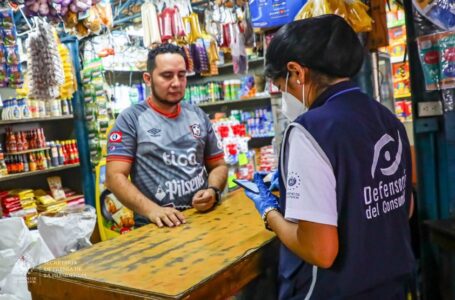 Verifican precios de productos de canasta básica en mercados y negocios de San Salvador