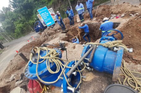 Reparan un fuerte  derrame de agua potable en Cuscatancingo