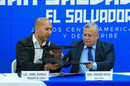 COSSAN y UES firman convenio para mejorar instalaciones deportivas de cara a juegos regionales 2023