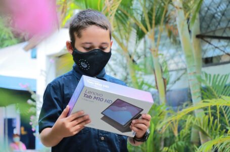 MINED continúa entregando tablets a estudiantes de primero a tercer grado