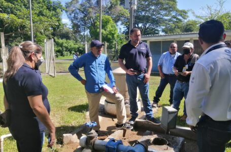 ANDA verifica planta de bombeo para llevar agua de calidad a San Luis Talpa