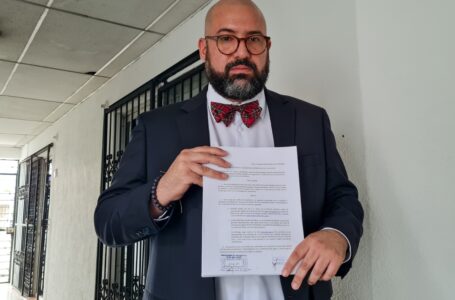 Revista Factum y periodista Loida Avelar denunciados ante Comité de Ética de la APES por información falsa