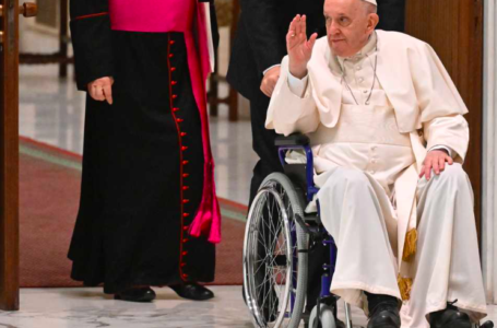 Aumentan especulaciones sobre posible renuncia del papa Francico debido a sus problemas de salud