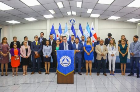 Bancada Cyan dentro del PARLACEN propone crear una sola nación en Centroamérica