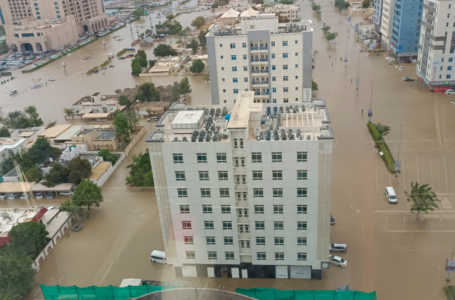 Emiratos Árabes Unidos en emergencia por inundaciones