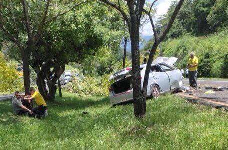 Dos mujeres fallecidas en accidente frente a Termos del Río
