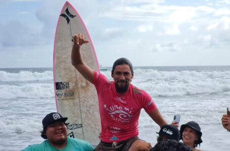 Bryan Pérez ganador del torneo Tsunami Sushi ALAS Pro Jacó Costa Rica