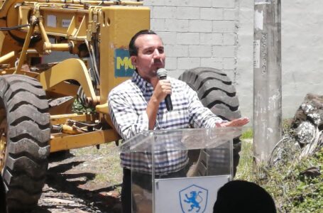Alcalde Godoy inaugura trabajos de pavimentación en comunidad El Corralito