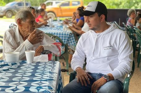 César Godoy: Iniciamos la entrega de alimento a nuestros abuelitos de Zaragoza