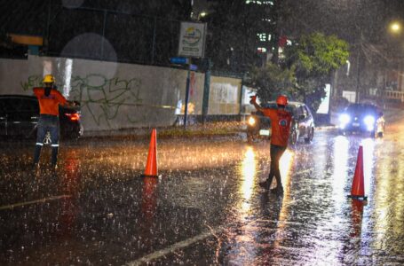 Medio Ambiente anuncia lluvias para la noche de este miércoles