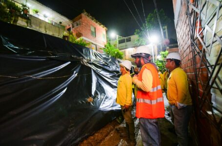 Por acumulación de aguas lluvias colapsa muro en Colonia Zacamil