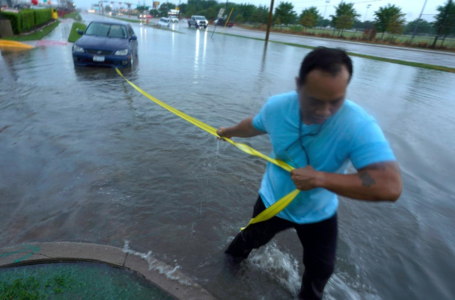 Dallas entra en emergencia por fuertes lluvias