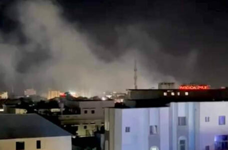 Grupo terrorista ataca el hotel Hayat de Mogadiscio, Somalia