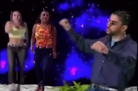 Bad Bunny y Yanira Berrios bailan juntos en su nuevo video