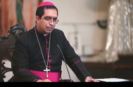 Arzobispo Escobar: El pueblo ve en Nayib Bukele una luz en el camino y quiere que se reelija