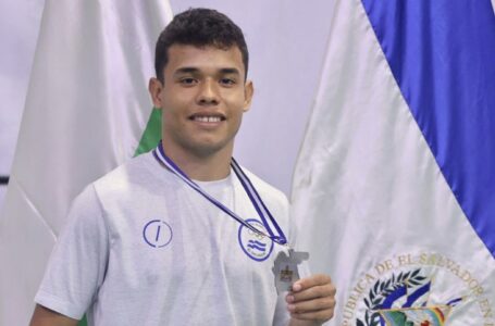 Uriel Canjura gana medalla de plata en Guatemala International Series 2022