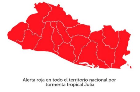Alerta roja por lluvias emiten las autoridades de Protección Civil