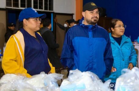 Tejido Social entrega ayuda a personas evacuadas por depresión tropical Julia