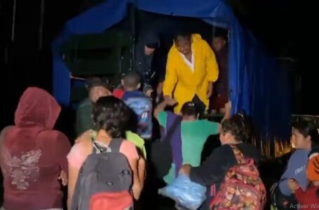 Familias de San Carlos Lempa son trasladadas a albergues temporales