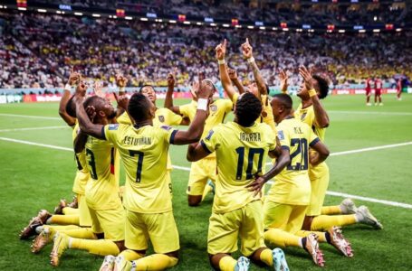 Ecuador inicia con pie derecho en el mundial 2022 al derrotar a Catar 2-0