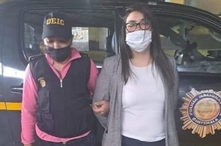 Capturan a mujer que abusó de un menor de 15 años