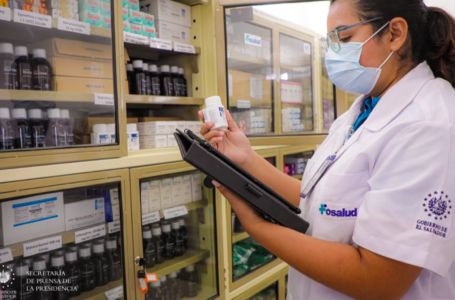 FOSALUD extiende operaciones en unidad médica de San Ildefonso, en San Vicente