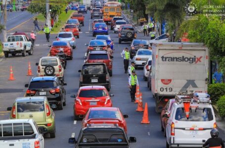 Intensifican controles vehiculares por Viernes Negro