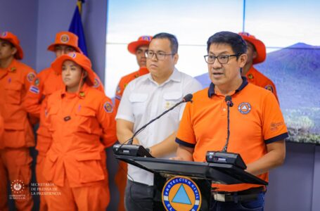 Autoridades destacan 11 explosiones leves en Volcán Chaparrastique a diario
