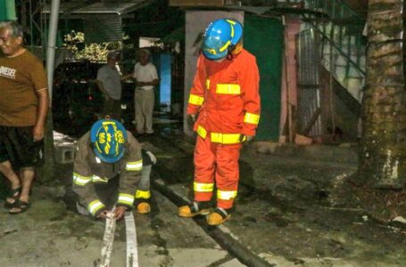 Bomberos atienden conato de incendio de vivienda en Santa Cruz Michapa