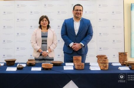 El Salvador recupera 12 piezas prehispánicas con el apoyo del gobierno de México