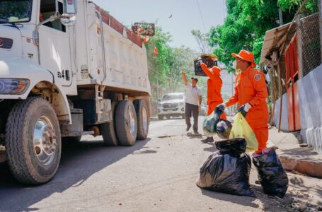 Gobierno lleva jornada de limpieza al municipio de La Unión