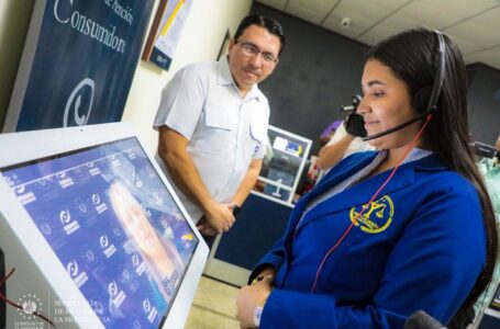 Instalan nuevo quiosco digital de la Defensoría del Consumidor en Chalatenango