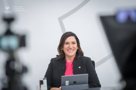 Uso de tecnología financiera y energía renovable ponen a El Salvador en la mira de inversionistas, asegura ministra de Economía