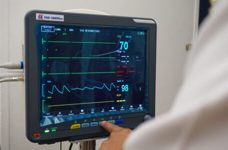Hospital de Nueva Guadalupe renueva equipo de monitores para signos vitales