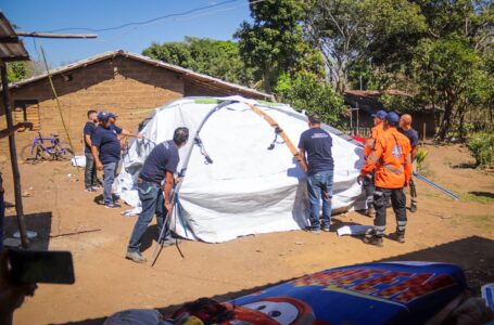 Continúa entrega de refugios temporales a familias afectadas por sismos en Ahuachapán