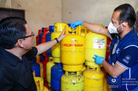 Verifican precio de gas licuado en el municipio de Santo Tomás